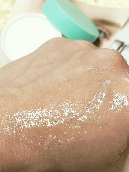 ポアセラメルティングスクラブセラム/MEDITHERAPY/美容液を使ったクチコミ(4枚目)