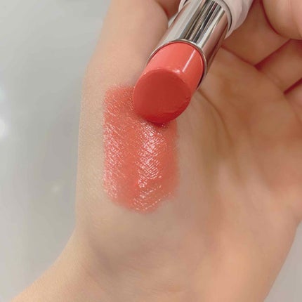 ラスティングフィニッシュ オイルティントリップ/リンメル ロンドン/リップティントを使ったクチコミ(3枚目)