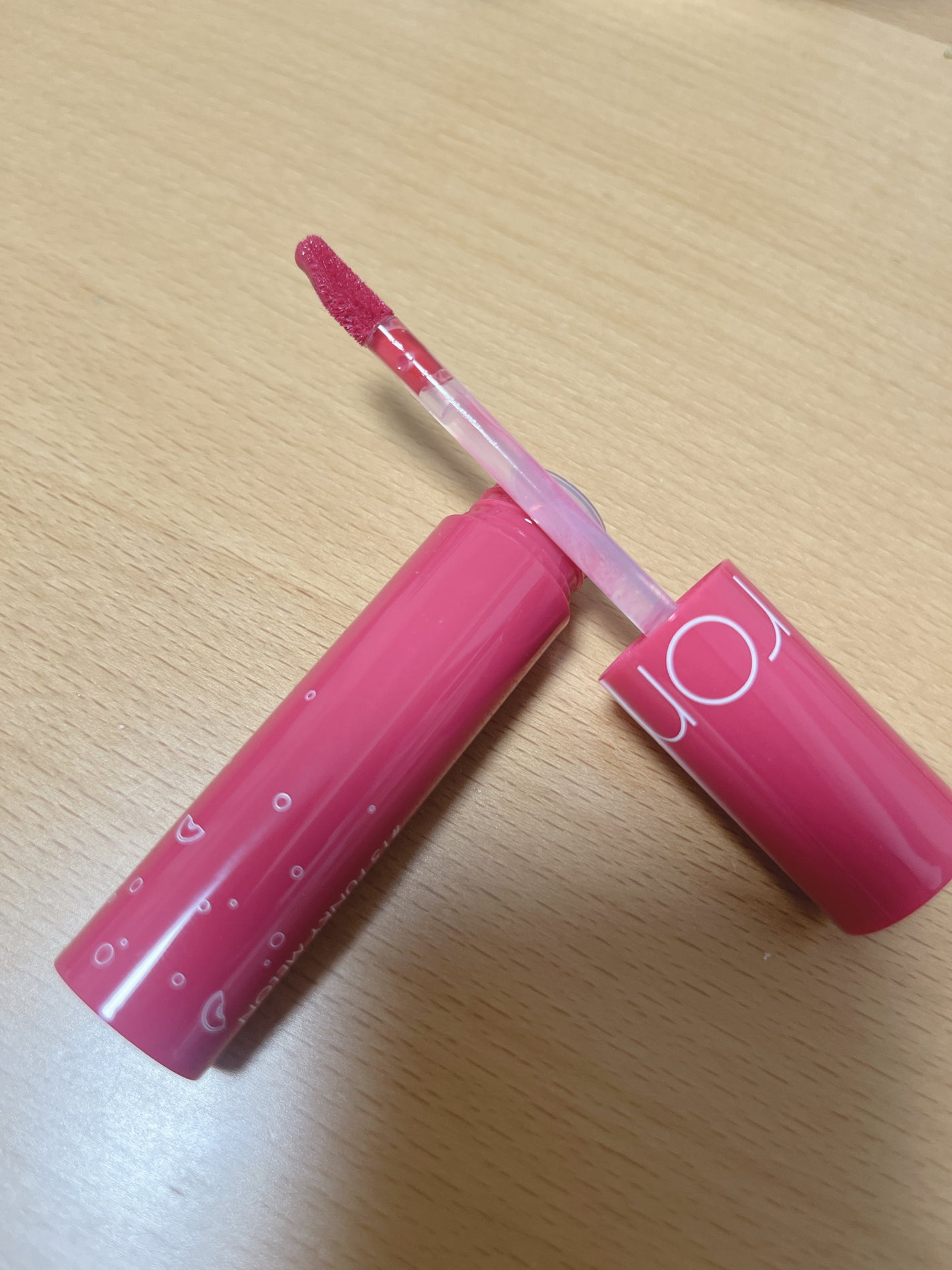 ジューシーラスティングティント/rom&nd/リップティントを使ったクチコミ(2枚目)