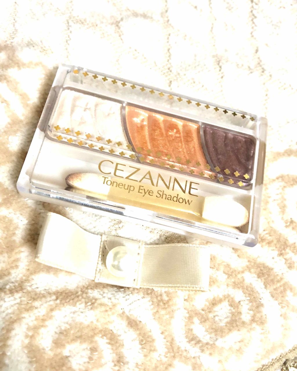 トーンアップアイシャドウ/CEZANNE/アイシャドウパレットを使ったクチコミ(1枚目)