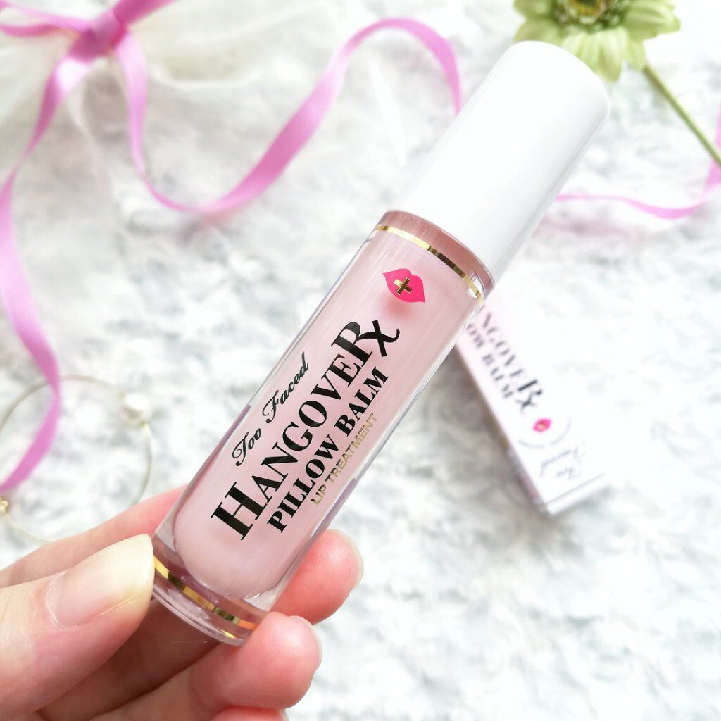 ～トゥー フェイスド ハングオーバー～ ピロー バーム リップ トリートメント/Too Faced/リップ美容液を使ったクチコミ（2枚目）