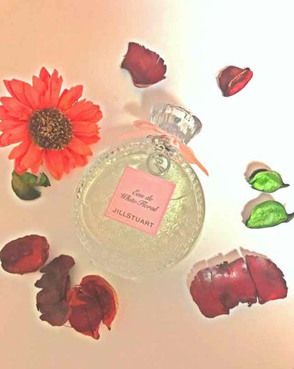 ジルスチュアート リラックス オード ホワイトフローラル/JILL STUART/香水(レディース)を使ったクチコミ(1枚目)