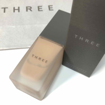 フローレスエシリアル フルイド ファンデーション/THREE/リキッドファンデーションを使ったクチコミ(1枚目)