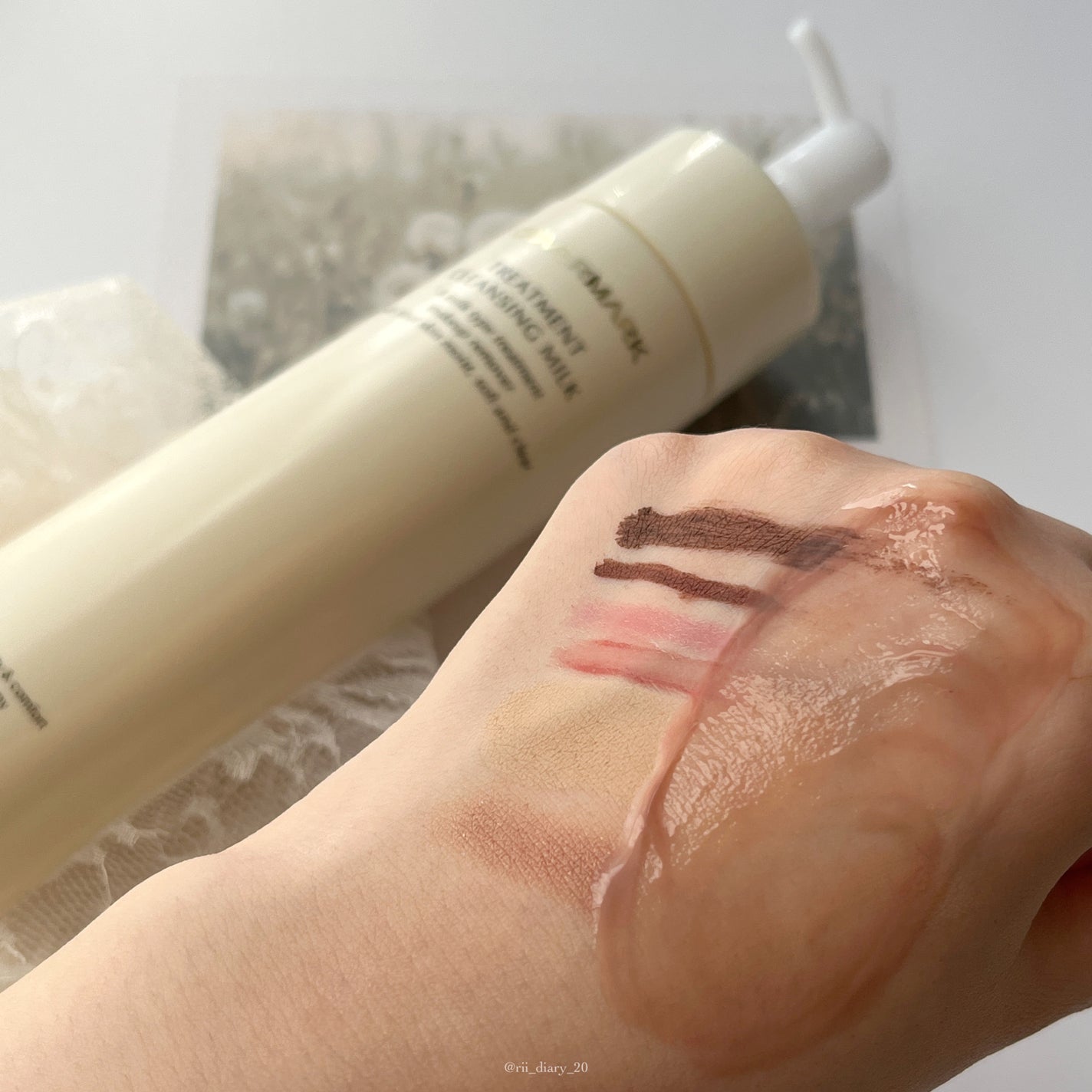 トリートメント クレンジング ミルク/COVERMARK/ミルククレンジングを使ったクチコミ(5枚目)