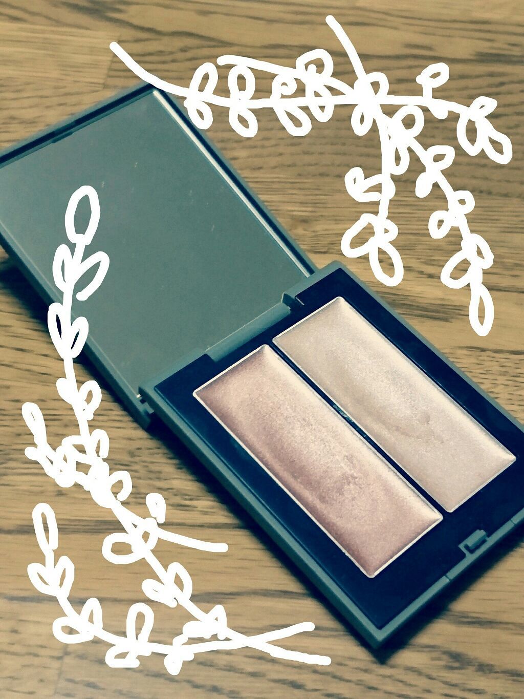 THREE シマリング グロー デュオ/THREE/クリームハイライトを使ったクチコミ(1枚目)