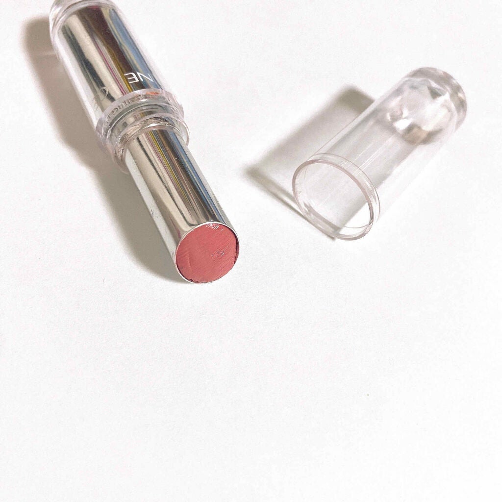 ラスティンググロスリップ/CEZANNE/口紅を使ったクチコミ(2枚目)