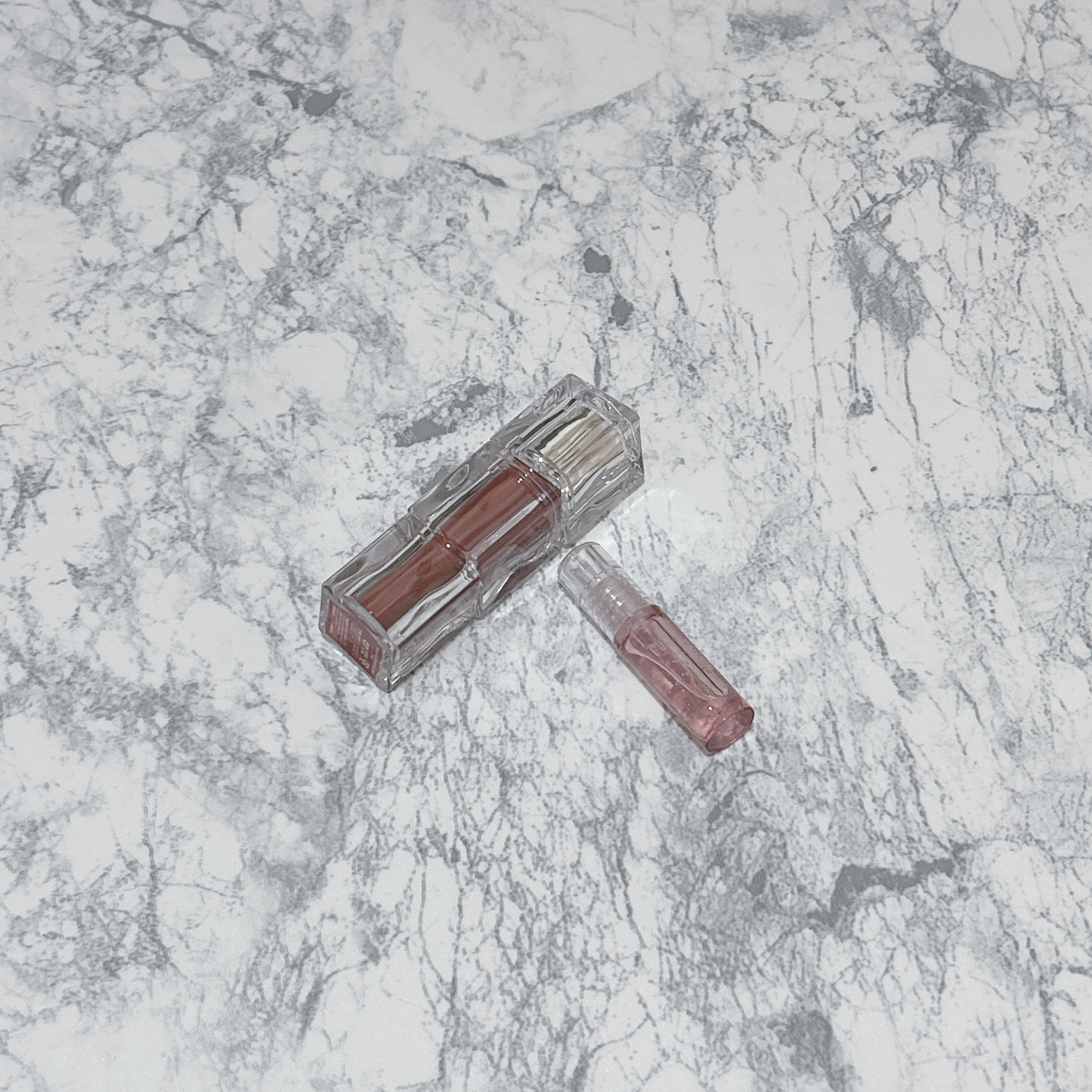 ウォーターリズムグロウティント 07 カシスプラム/TIRTIR(ティルティル)/リップティントを使ったクチコミ（2枚目）