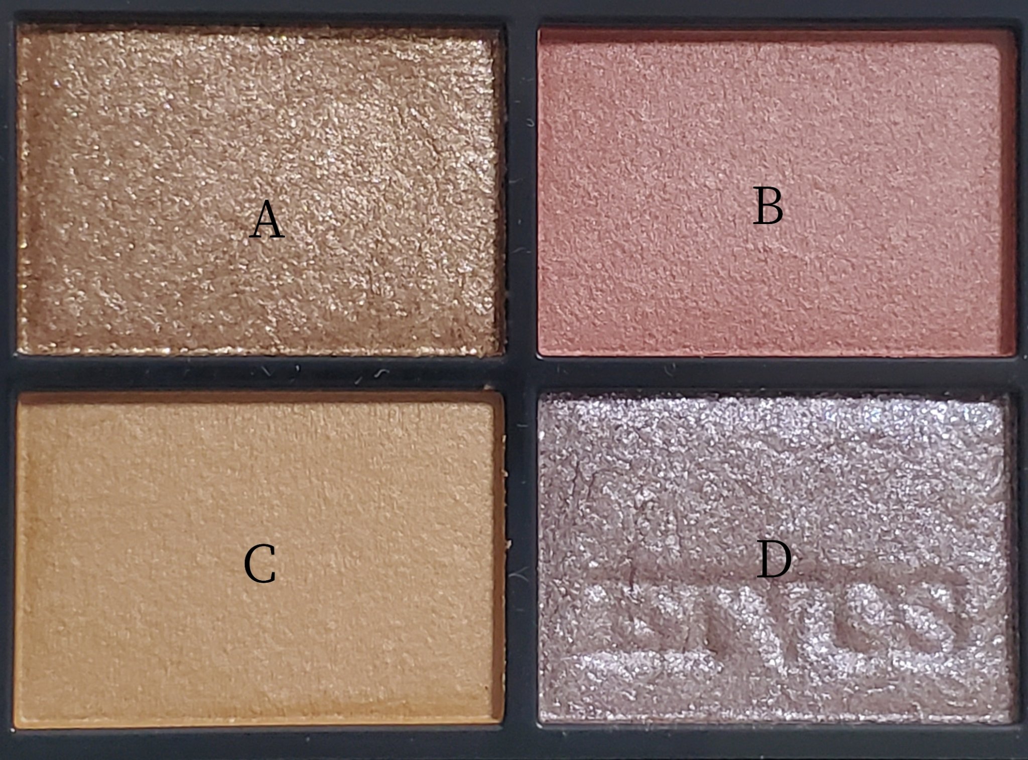 ミネラルクラッシィシャドー ヴィンテージグリッター/エトヴォス/アイシャドウパレットを使ったクチコミ（2枚目）