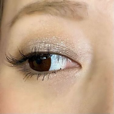 キラキラシャドウ 話題沸騰中のコスメ 真似したいメイク方法の口コミが1027件 デパコスからプチプラまで Lips