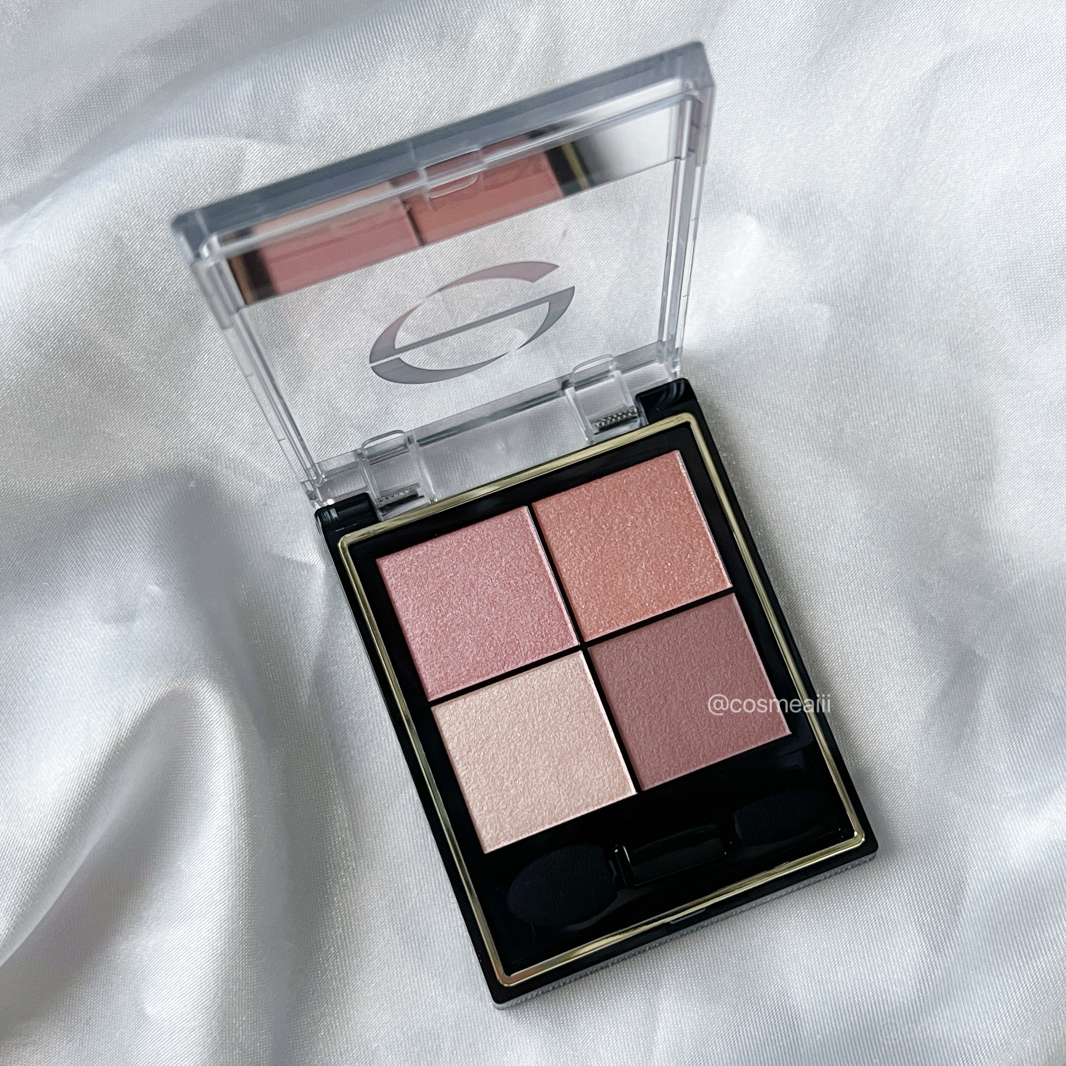 リアルクローズシャドウ/excel/アイシャドウパレットを使ったクチコミ（3枚目）