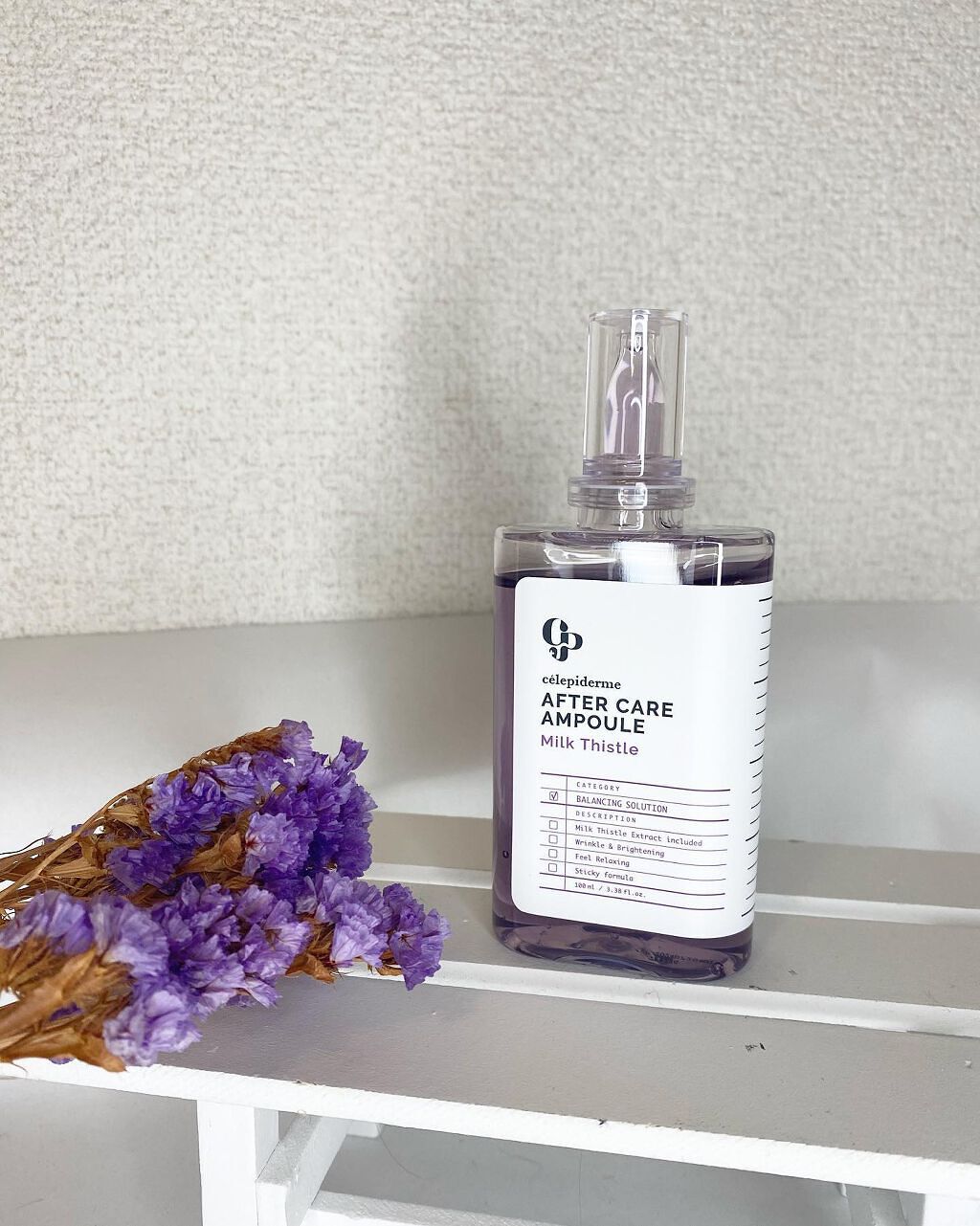 sakura on LIPS 「パープルが綺麗なアンプル。ボトルも特徴的なこのアンプルは@ce..」(2枚目)