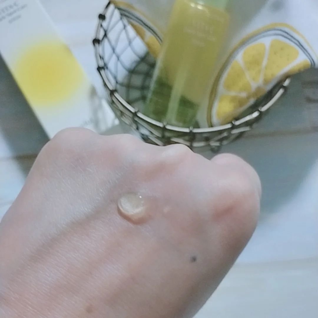 グリーンタンジェリン ビタC ダークスポットケアセラム/goodal/美容液を使ったクチコミ（3枚目）