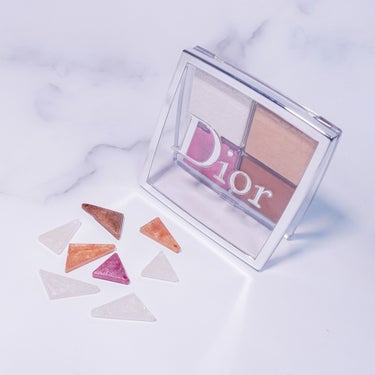 Dior ディオール バックステージ フェイス グロウ パレットのクチコミ「Dior Backstage Glow Face Palette 
001

初めて購入したの.....」（3枚目）
