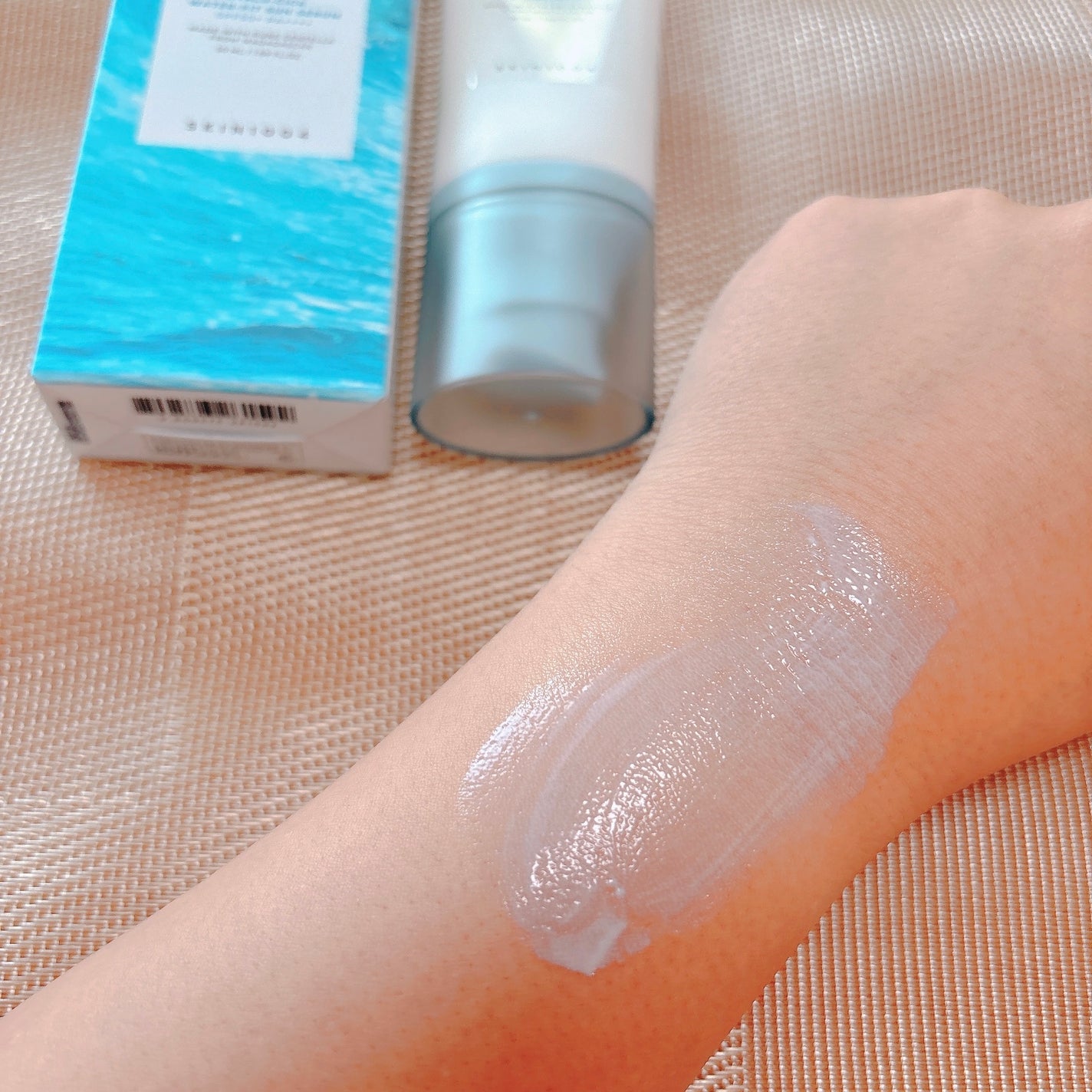 ヒアルーシカ ウォーターフィット サンセラム/SKIN1004/日焼け止めローションを使ったクチコミ(3枚目)