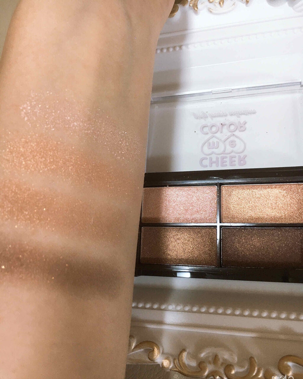 CHEER me COLOR アイシャドウ/セリア/アイシャドウパレットを使ったクチコミ(3枚目)