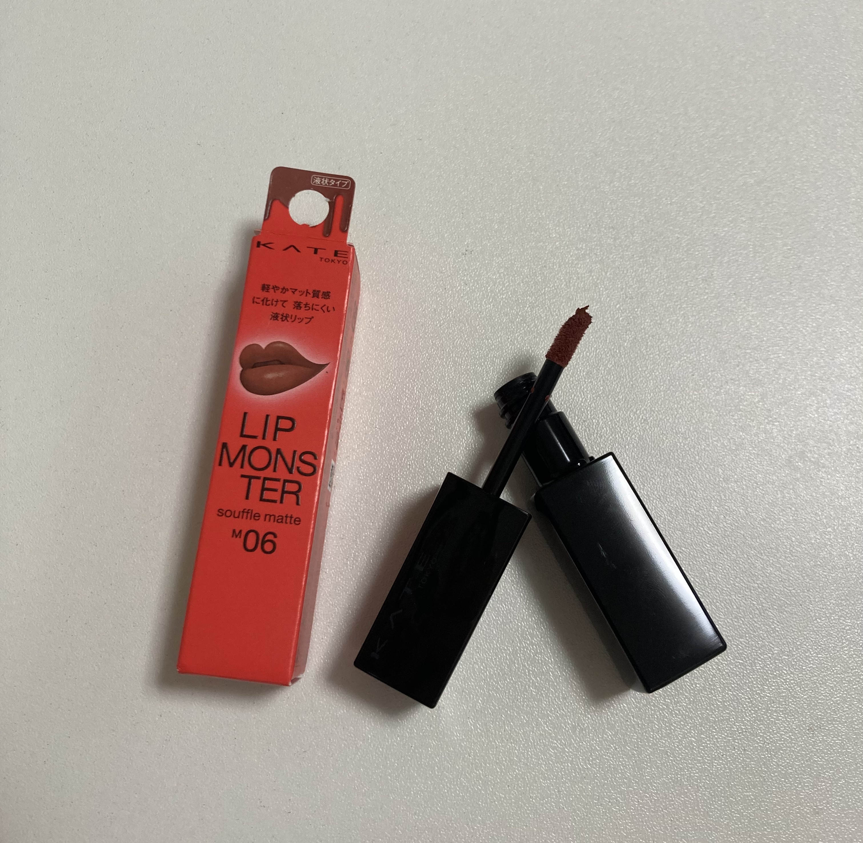 リップモンスター スフレマット M06 掘りたて紅土/KATE/口紅を使ったクチコミ（2枚目）