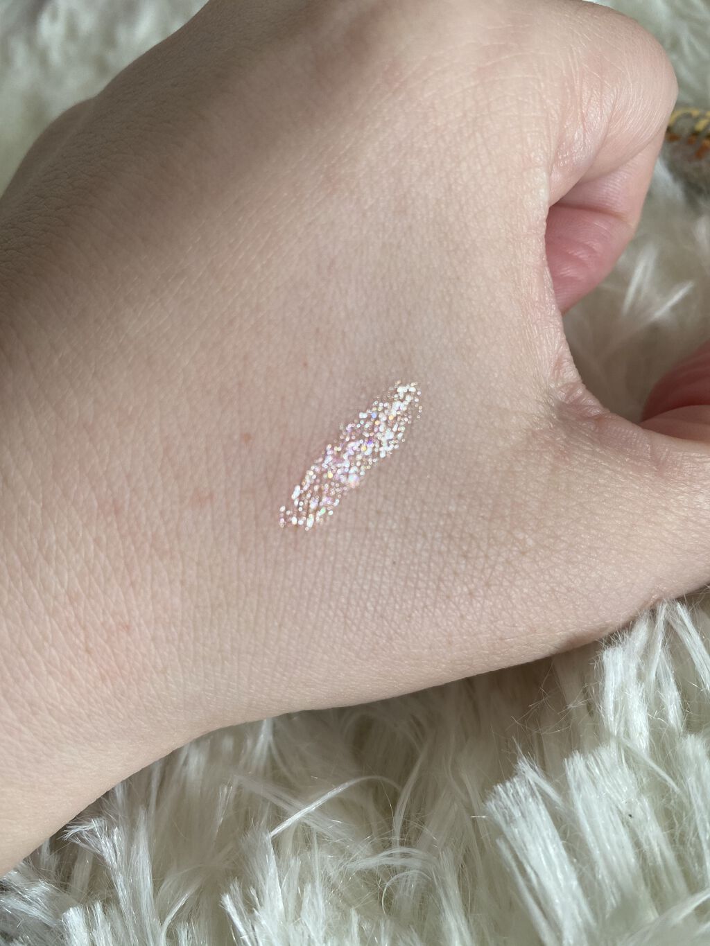 グリッターイルミネーションライナー/CipiCipi/リキッドアイライナーを使ったクチコミ（3枚目）