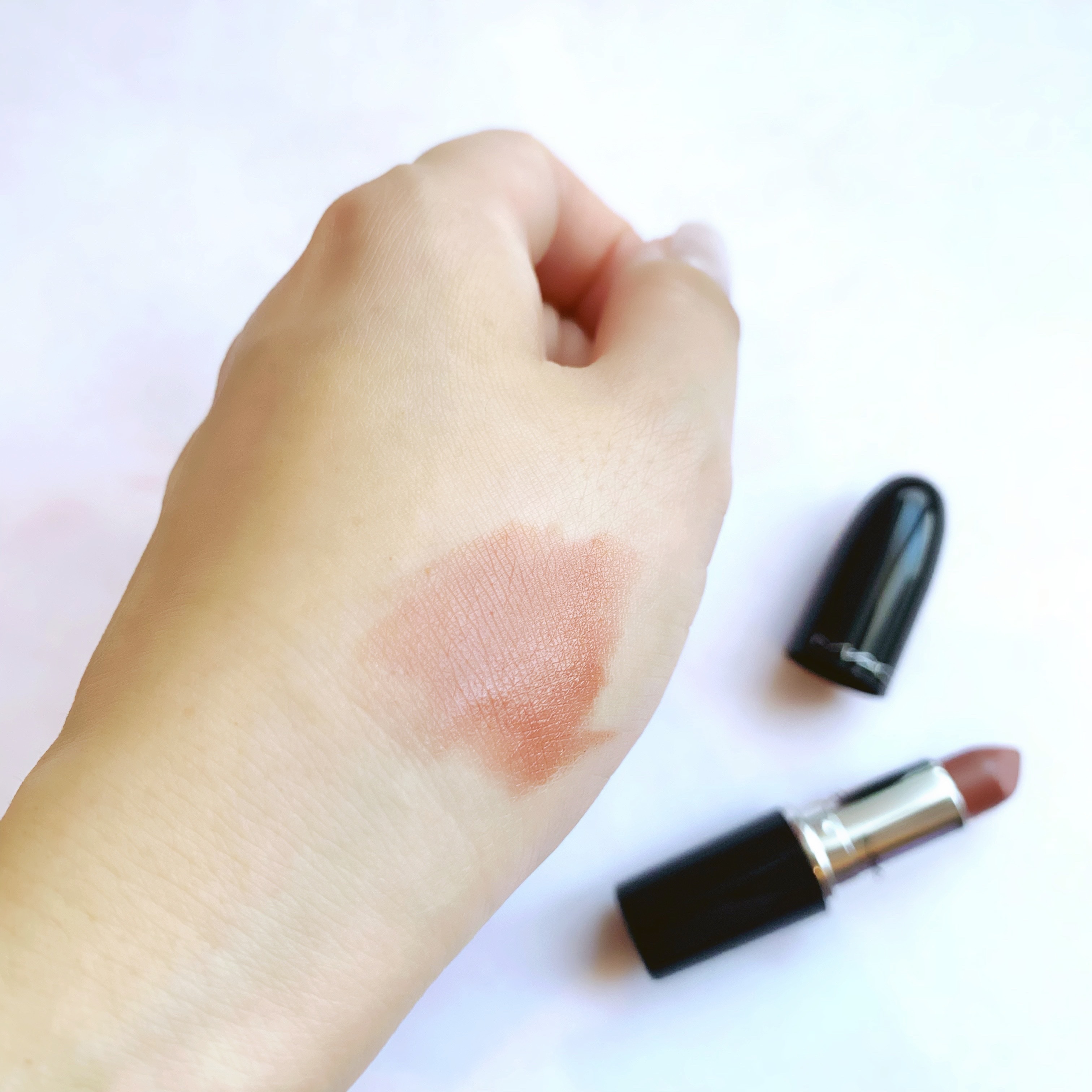 ラスターガラス リップスティック/M・A・C/口紅を使ったクチコミ（3枚目）