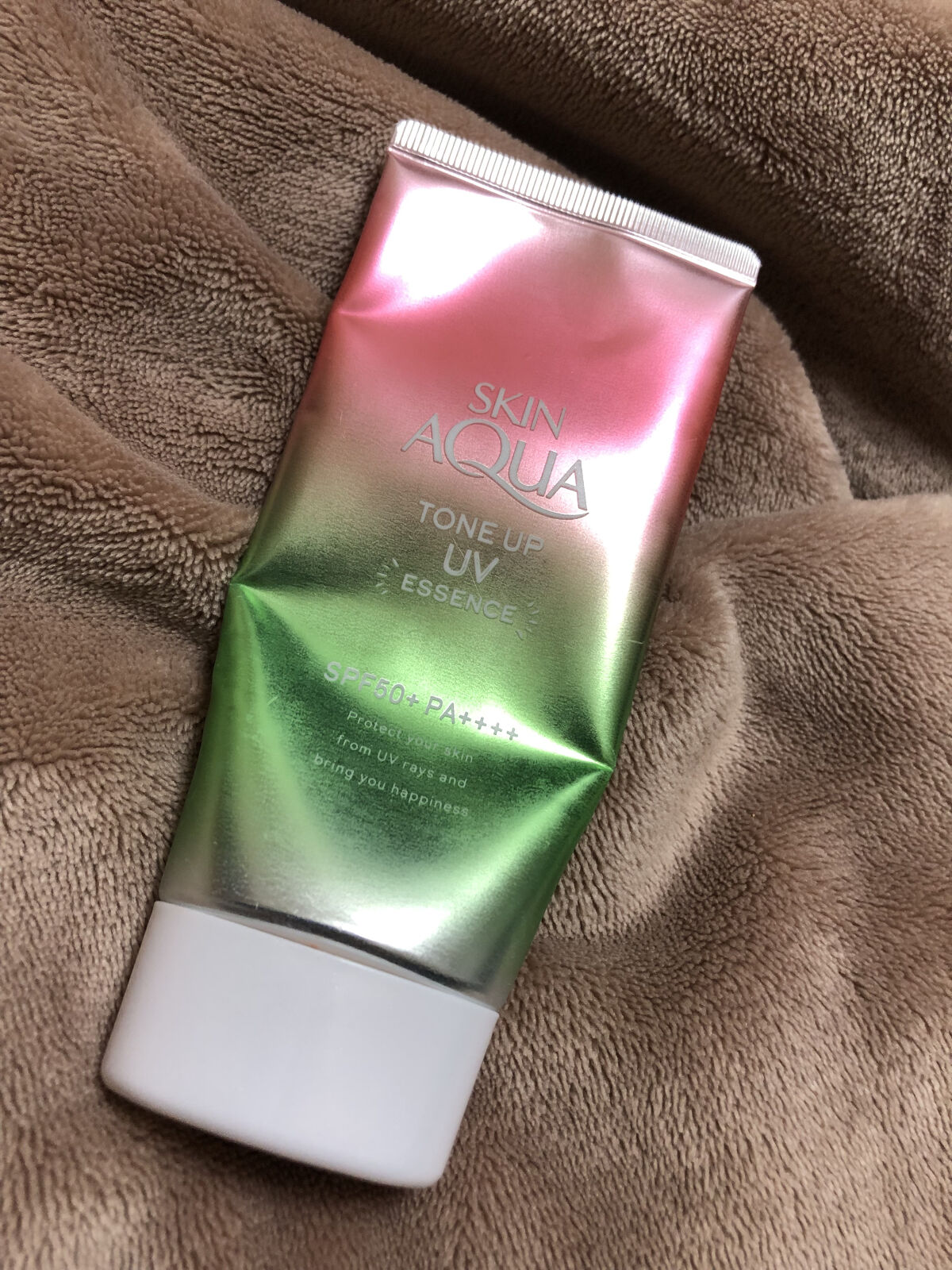 マットシフォン UVホワイトニングベースN/KiSS/化粧下地を使ったクチコミ（1枚目）