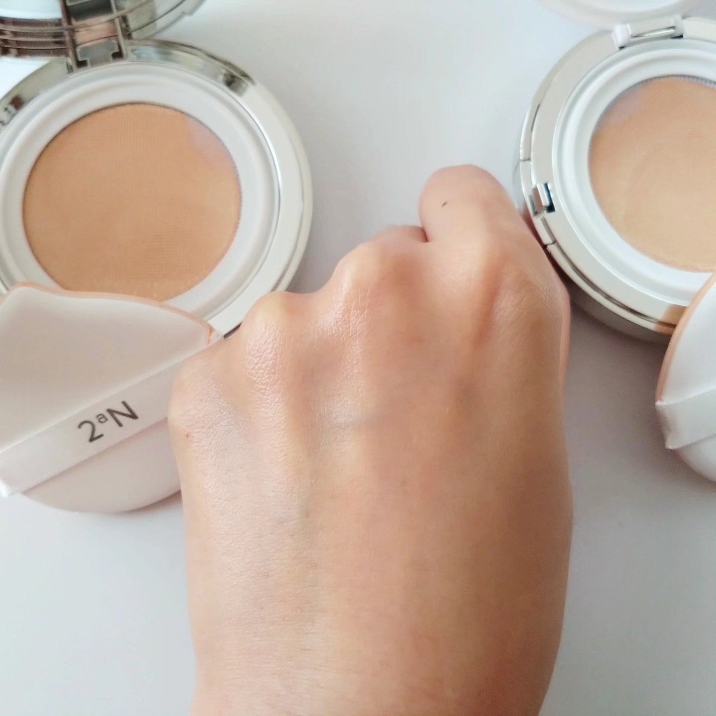 グリーミングテンションパクト/2aN/クリーム・エマルジョンファンデーションを使ったクチコミ(2枚目)