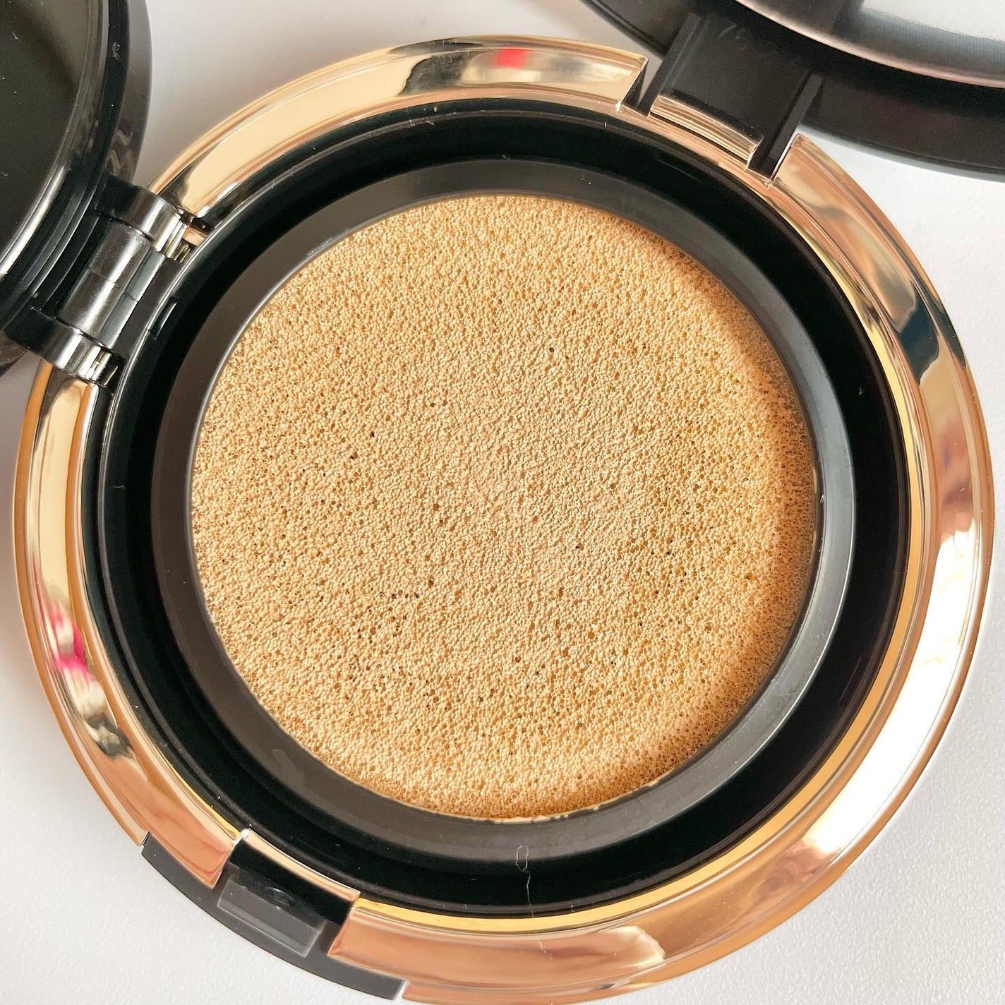 オリジナル ピュア セラム カバーアップ クッション/bareMinerals/クッションファンデーションを使ったクチコミ(4枚目)