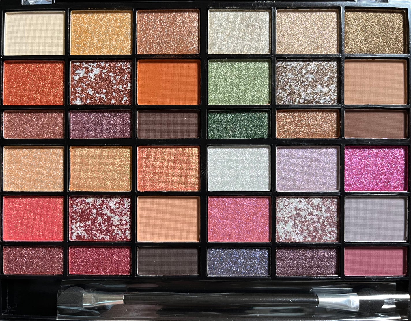 プロコレクション36カラー/Dolly Angel/アイシャドウパレットを使ったクチコミ(3枚目)