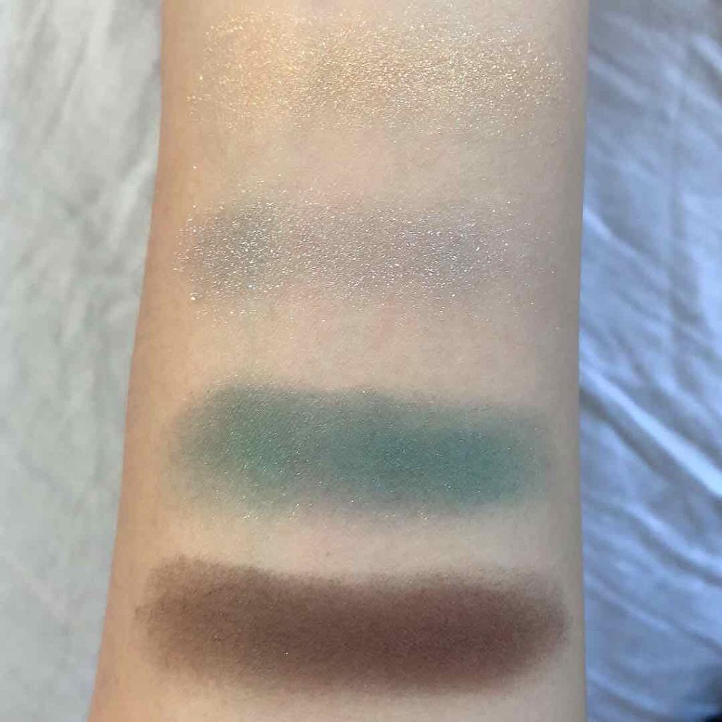 2018 クリスマス アイシャドウ コンパクト/SUQQU/アイシャドウパレットを使ったクチコミ(2枚目)