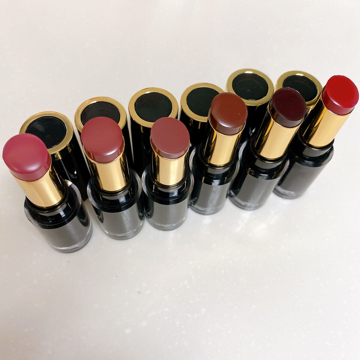 レブロン スーパー ラストラス グラス シャイン リップスティック 008 ラム レーズン/REVLON/口紅を使ったクチコミ（1枚目）