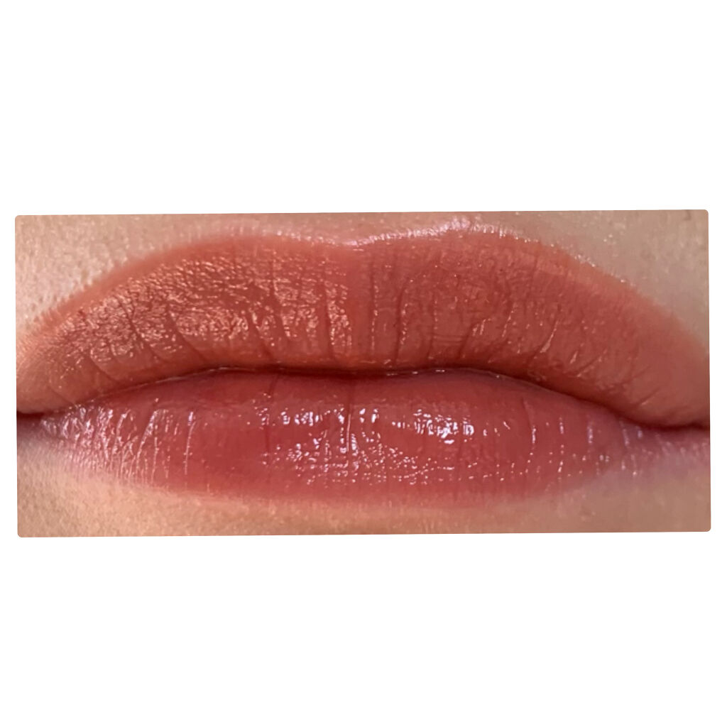 ラスティンググロスリップ/CEZANNE/口紅を使ったクチコミ（2枚目）