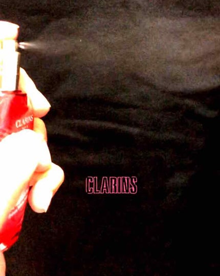 フィックス メイクアップ/CLARINS/ミスト状化粧水を使ったクチコミ(2枚目)