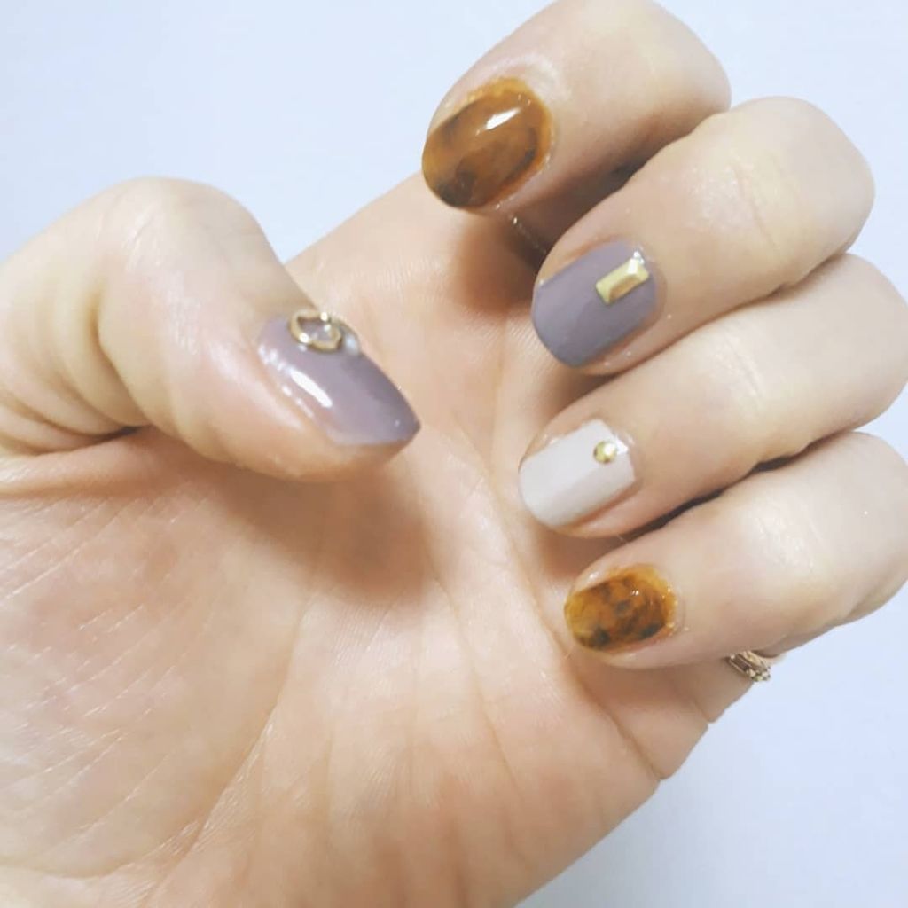 ネイルホリック FurMode /ネイルホリック/マニキュアを使ったクチコミ（2枚目）