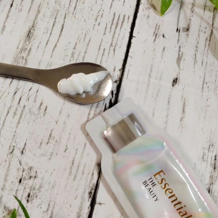 ザビューティ うるツヤチャージヘアパック/エッセンシャル/ヘアマスク・ヘアパックを使ったクチコミ(7枚目)