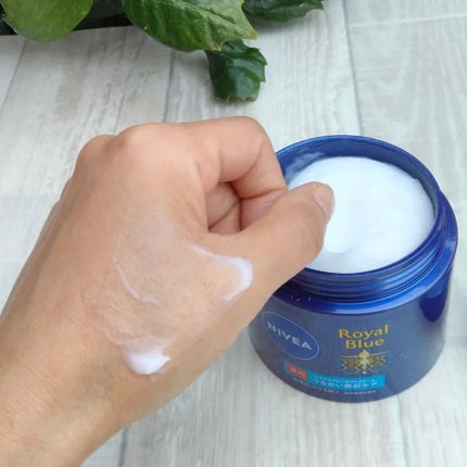 ニベア ロイヤルブルーボディクリーム うるおい密封ケア/ニベア/ボディクリームを使ったクチコミ(4枚目)