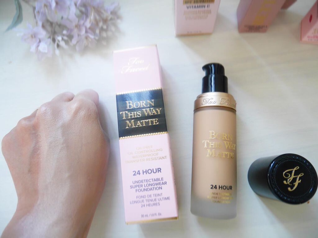 ボーン ディス ウェイ アンディテクタブル 24H マット ファンデーション/Too Faced/リキッドファンデーションを使ったクチコミ(2枚目)