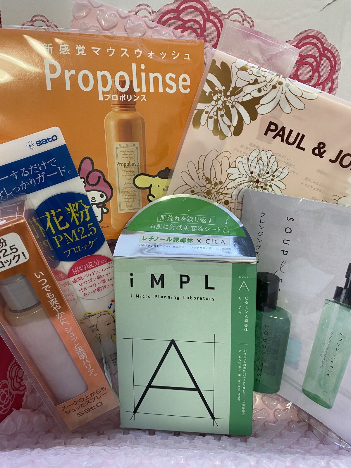 ヴェール ファンデーション N 100 ライトピンクオークル/PAUL & JOE BEAUTE/パウダーファンデーションを使ったクチコミ（2枚目）