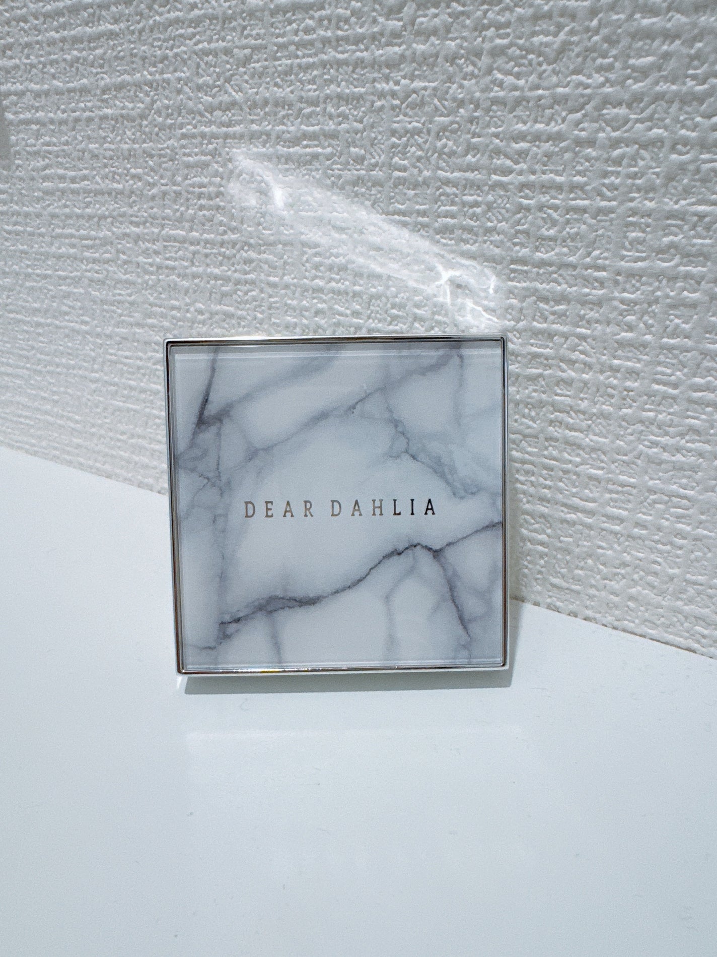 スキンルミナスハイライター/DEAR DAHLIA/パウダーハイライトを使ったクチコミ(3枚目)