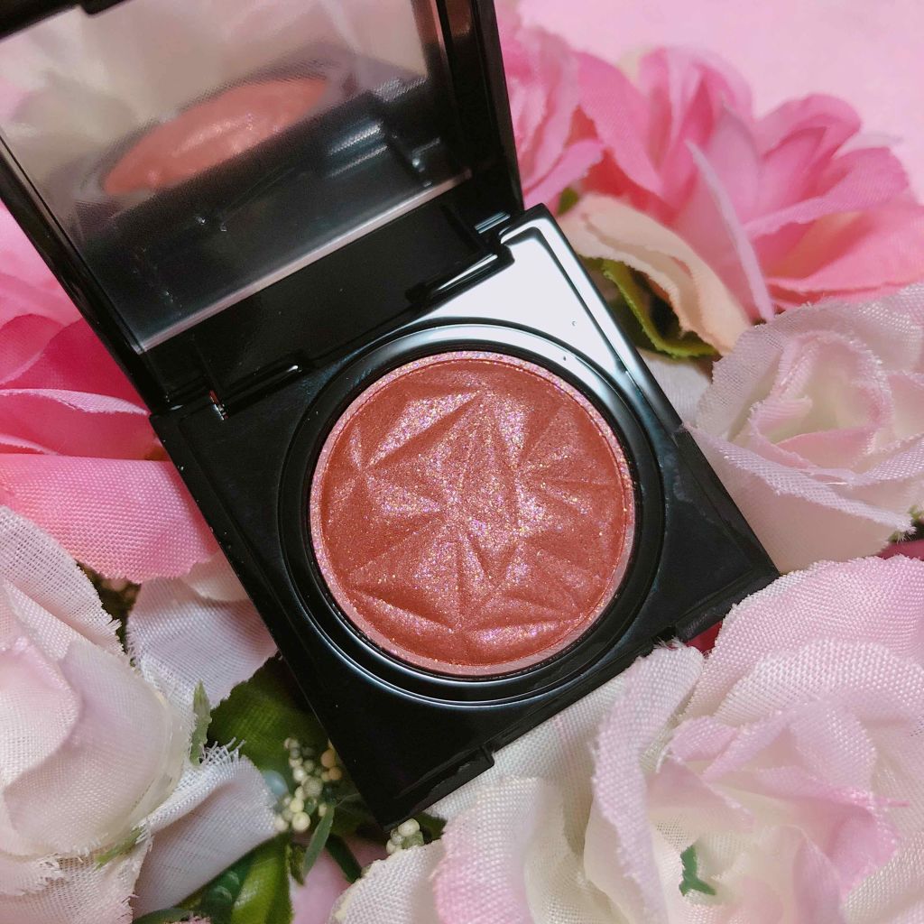 プリズム エアー シャドウ 20 RED BUD/CLIO/単色アイシャドウを使ったクチコミ（3枚目）