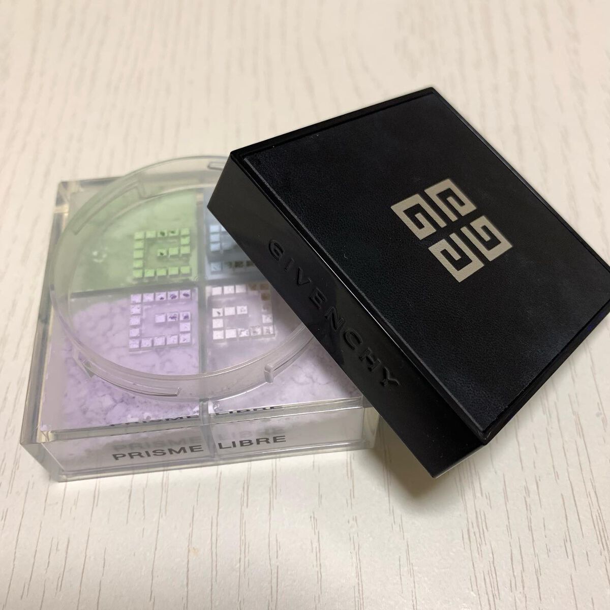 プリズム・リーブル/GIVENCHY/ルースパウダーを使ったクチコミ(1枚目)