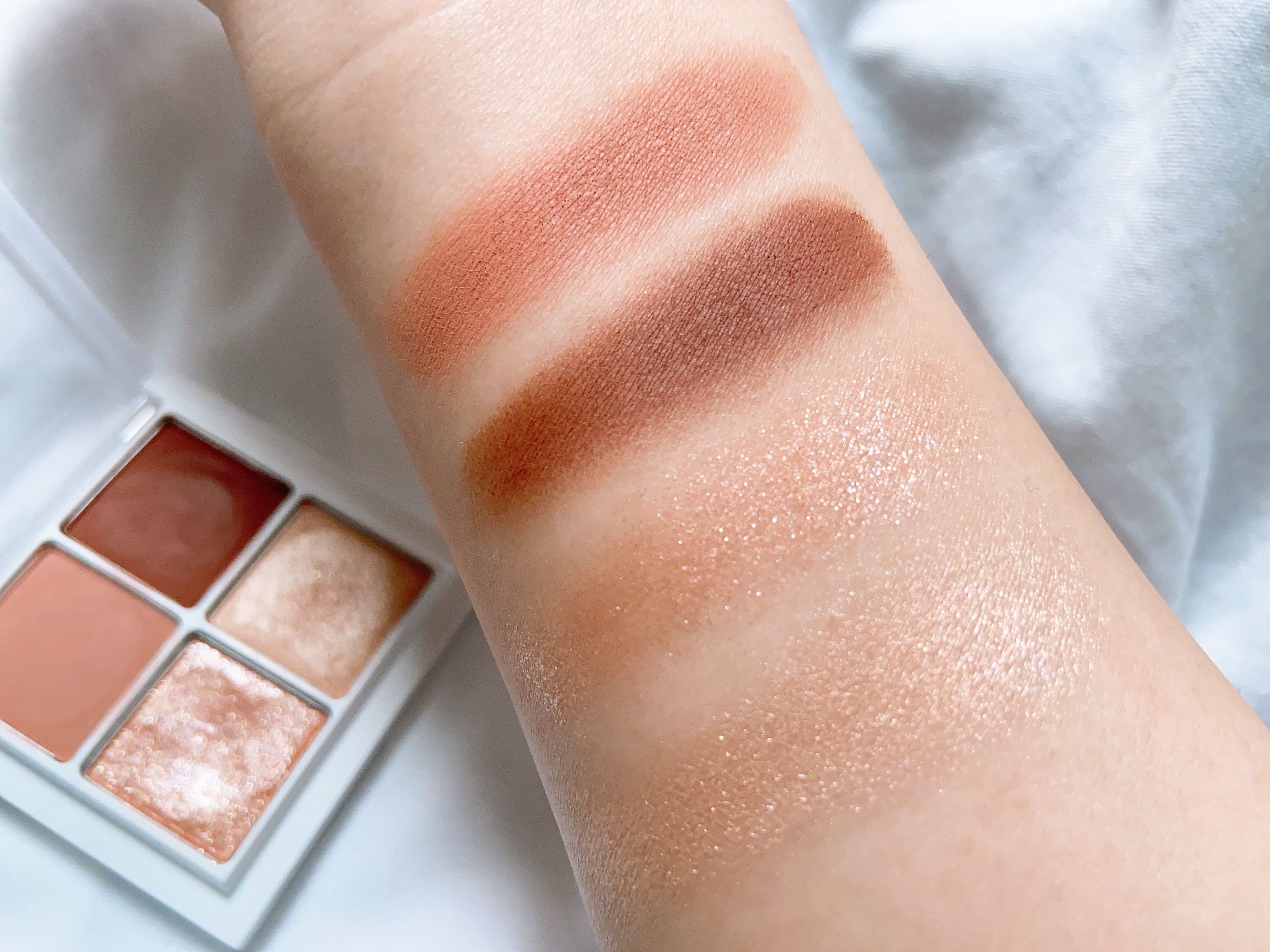 THE アイパレR 07 あの頃のコーラルブラウン【新】/b idol/アイシャドウパレットを使ったクチコミ（3枚目）