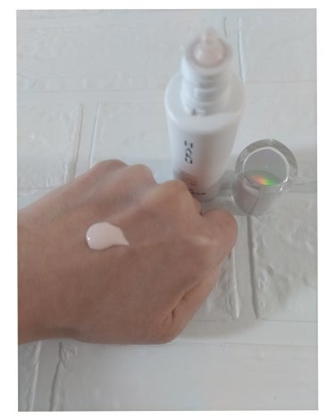 薬用 日中美白美容液UV/HAKU/日焼け止め・UVケアを使ったクチコミ（4枚目）