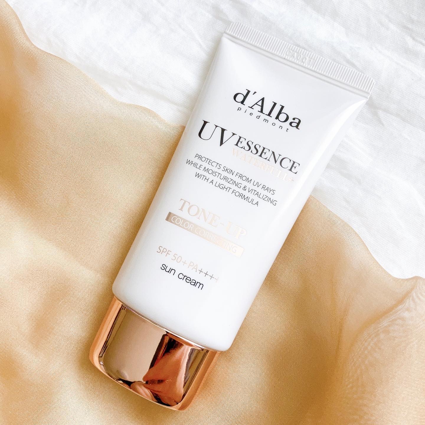 ダルバ ホワイトトリュフファーストスプレーセラム/ダルバ/ミスト状化粧水を使ったクチコミ（2枚目）