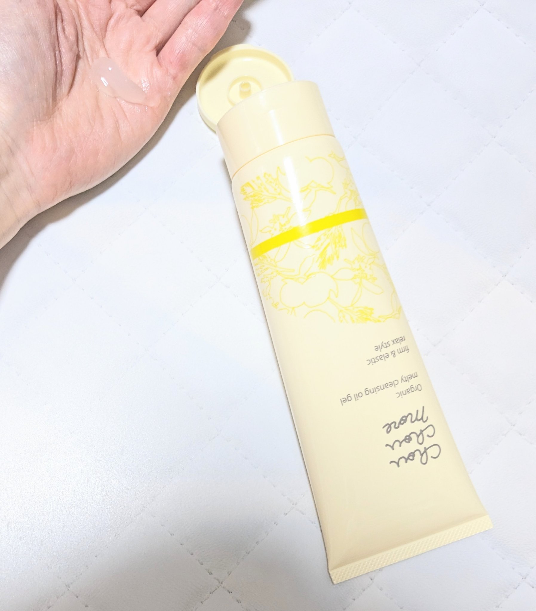 とろけるクレンジングオイルジェル/シュシュモア/クレンジングジェルを使ったクチコミ（2枚目）