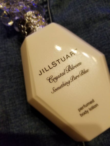 クリスタルブルーム サムシングピュアブルー パフュームド ボディエッセンス/JILL STUART/香水(その他)を使ったクチコミ(1枚目)
