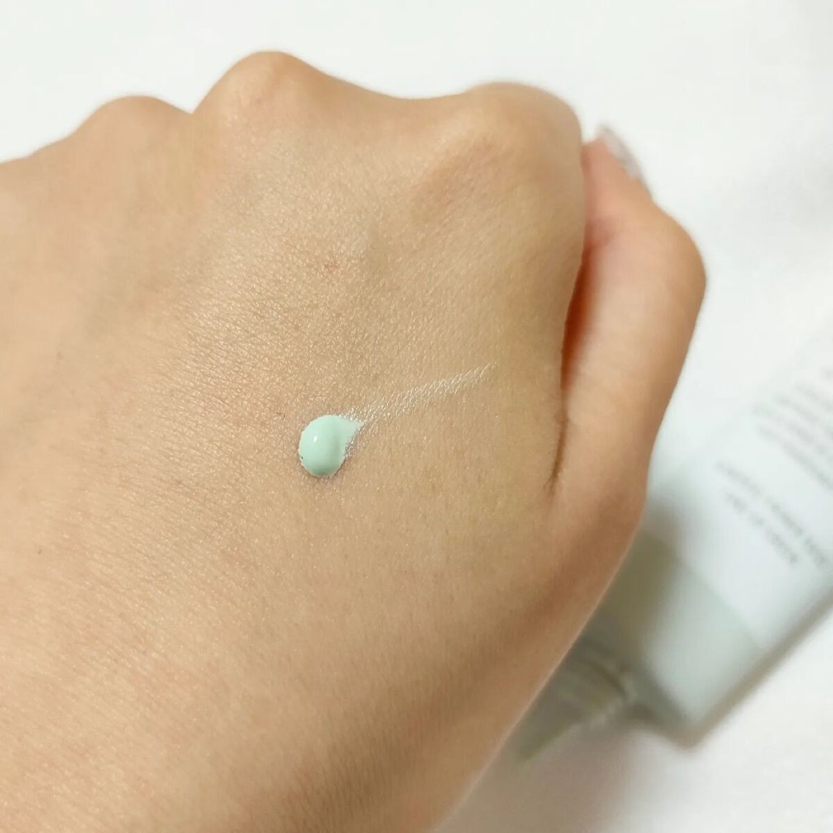 ミネラル 薬用プライマーベース/TIME SECRET/化粧下地を使ったクチコミ（2枚目）