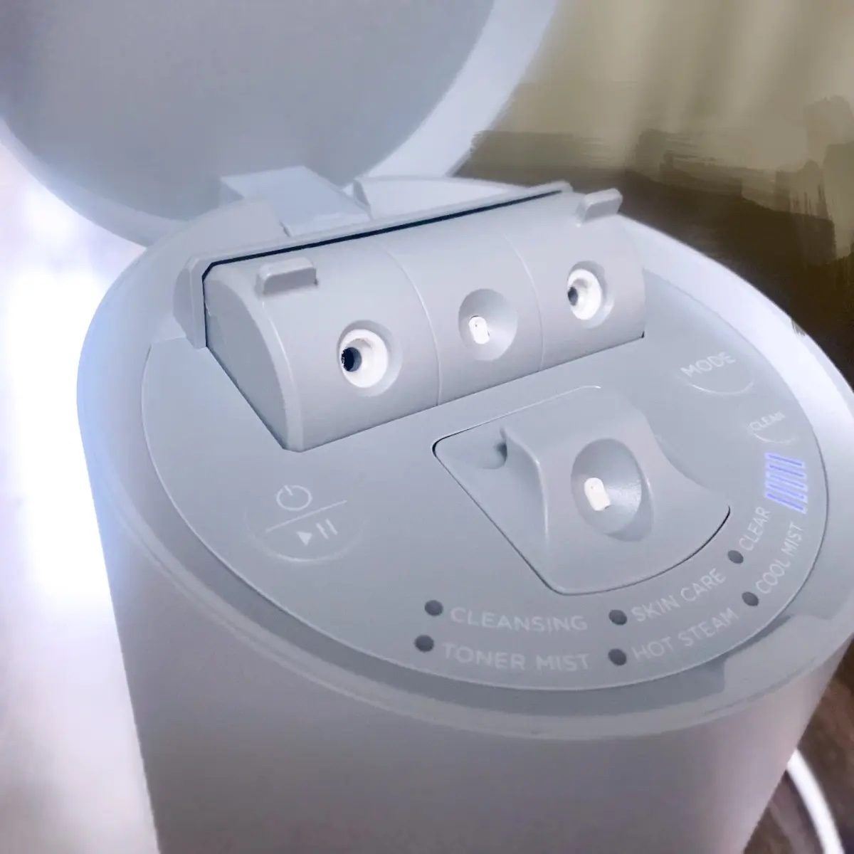 ピュアブライトスチーマー グレー/SALONIA/美顔器・マッサージを使ったクチコミ（1枚目）