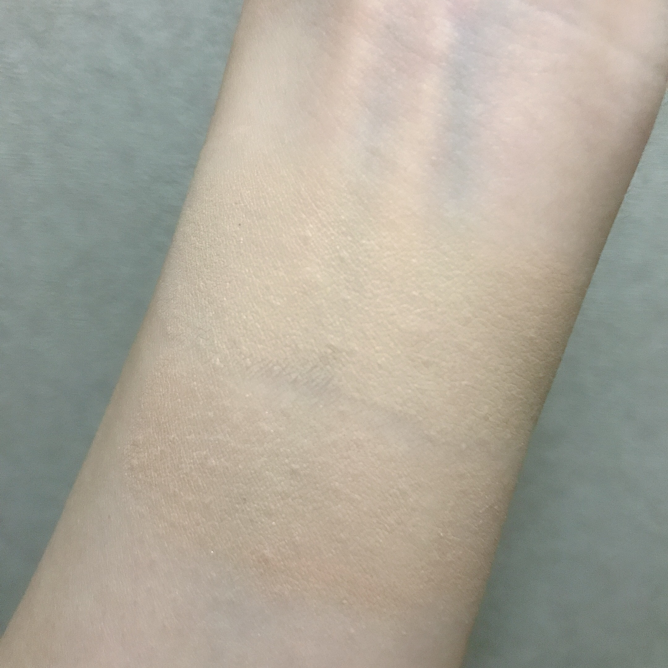 カラーステイ ロングウェア メイクアップ D/REVLON/リキッドファンデーションを使ったクチコミ（3枚目）