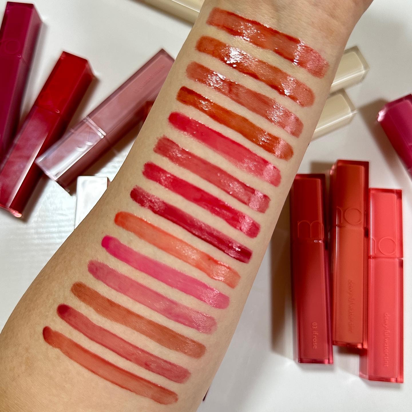 デュイフルウォーターティント<ミルクグロッサリー> 02 SALTY PEACH/rom&nd/リップティントを使ったクチコミ（3枚目）