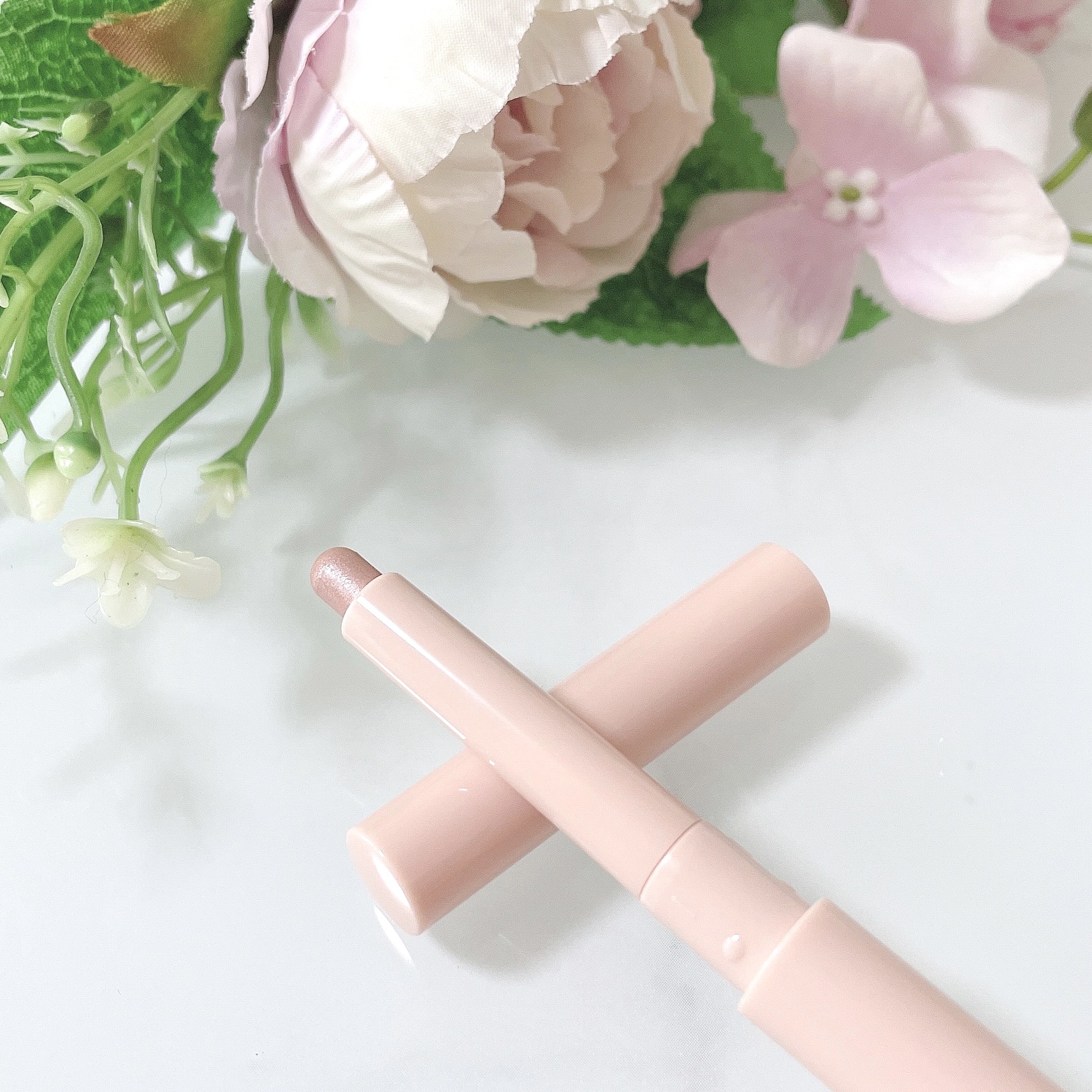 ぷっくりアイカラーペンシル/ミゼルエディ/スティックアイシャドウを使ったクチコミ（2枚目）