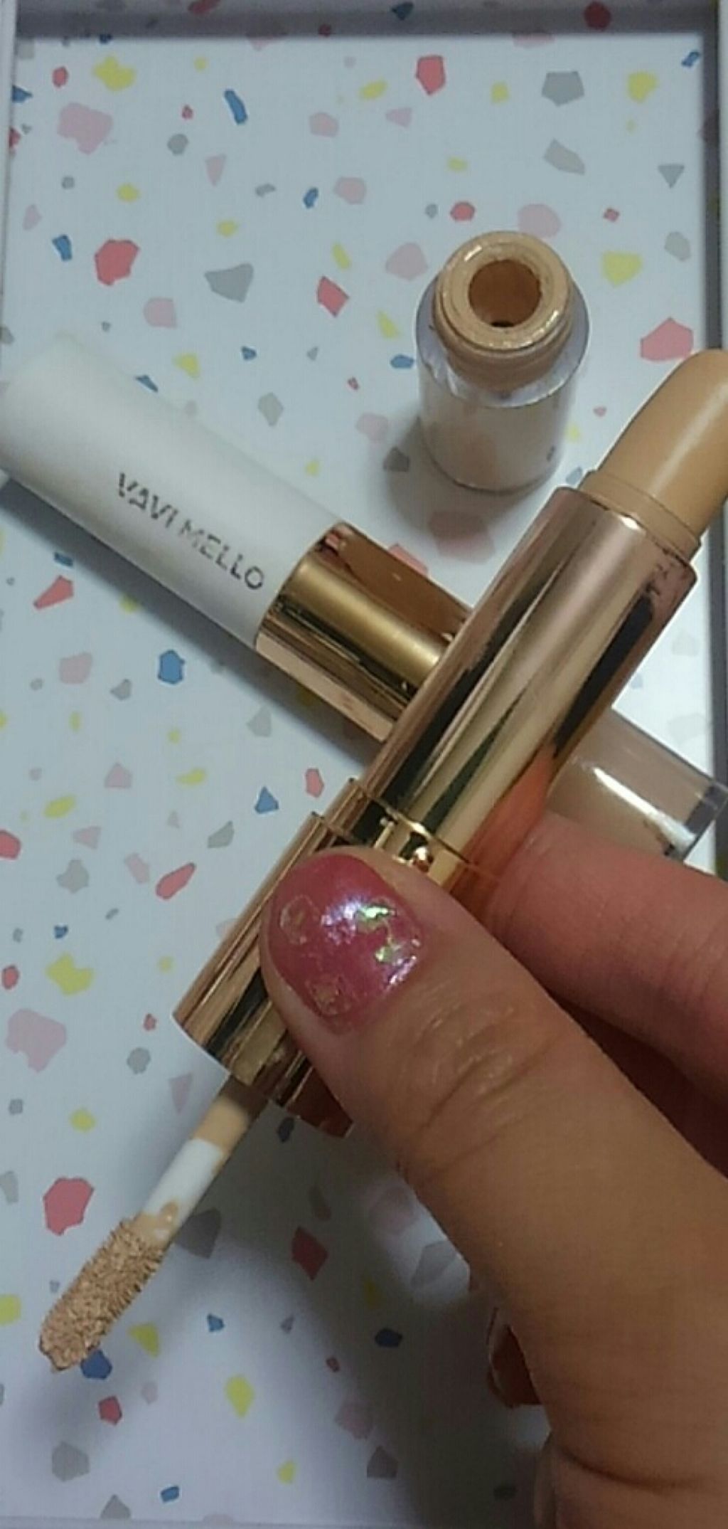 ワンタッチカバーメイカー/VAVI MELLO/リキッドコンシーラーを使ったクチコミ(2枚目)