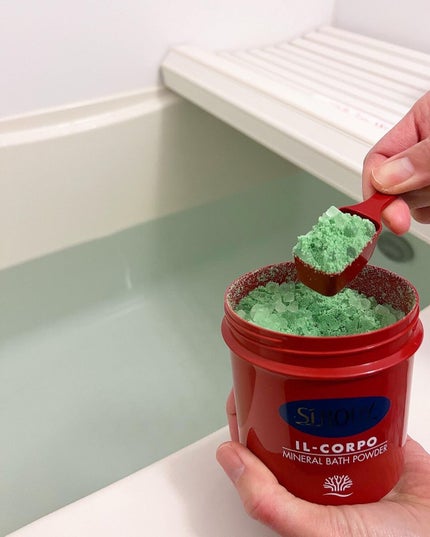 ミネラルバスパウダーオリジナル/イルコルポ/無機塩系入浴剤を使ったクチコミ(3枚目)